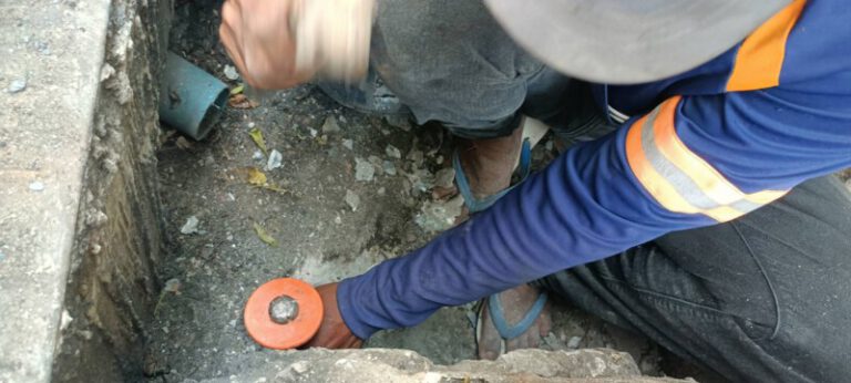 รับจ้างลอกท่อเมืองสมุทรปราการ